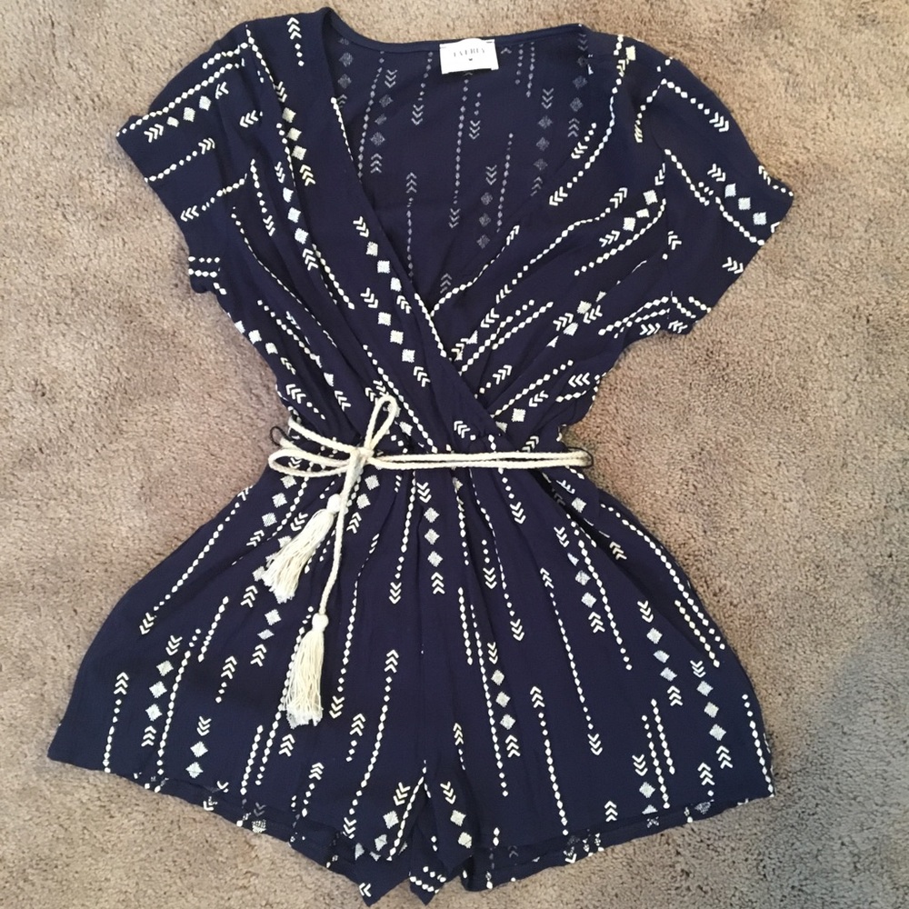 ⭐️SOLD⭐️ Navy Romper with tassle belt